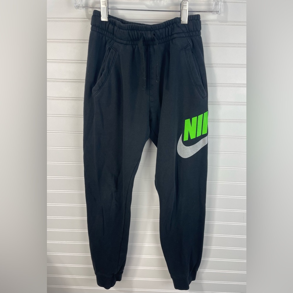 Nike Black Fleece Big Kids’ Joggers Green Logo Size Medium GUC - Picture 2 of 12